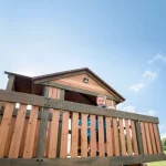 backyarddiscovery eagles nest playhouse